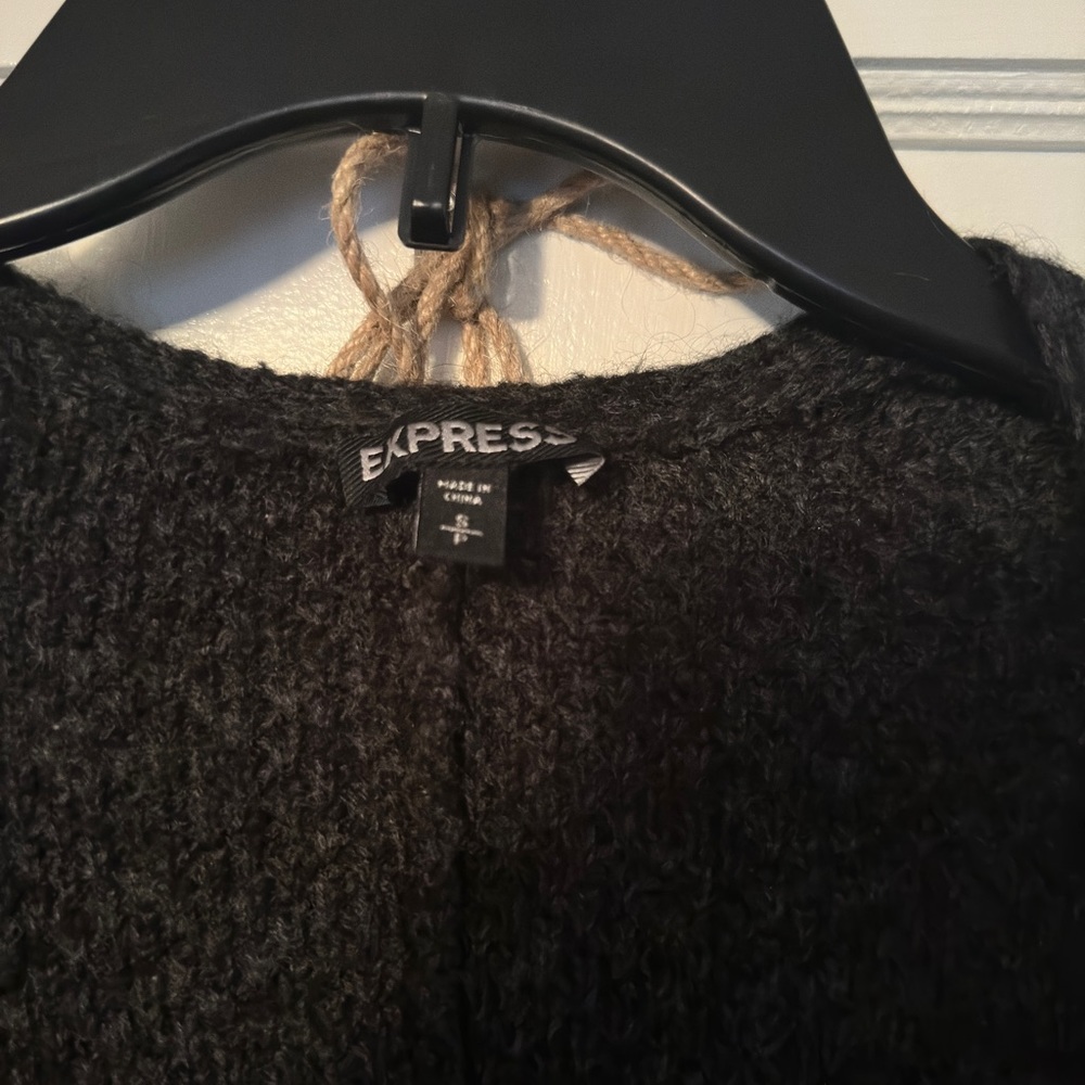 Express Cardigan - Picture 4 of 4